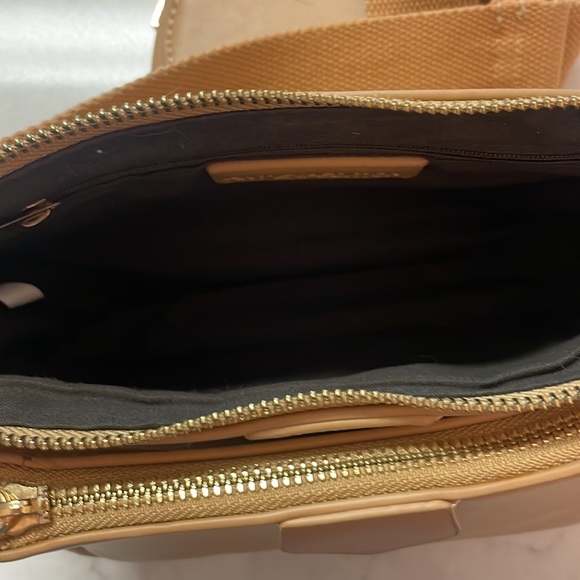 ANT EXPEDITION SLOAN CROSSBODY - Picture 8 of 10